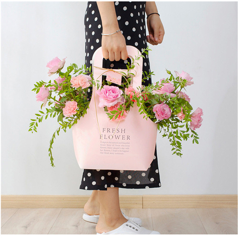 Kraft Paper Flowers Box Handbag Foldable Rose Florist Bouquet Gift Wedding Gift Packing Bag Valentine's Day Party Decoration