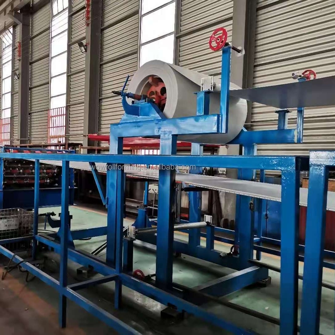 EPS roof panel continuous sandwich panel roll forming machine manufacturing automatic sandwich plate making machine