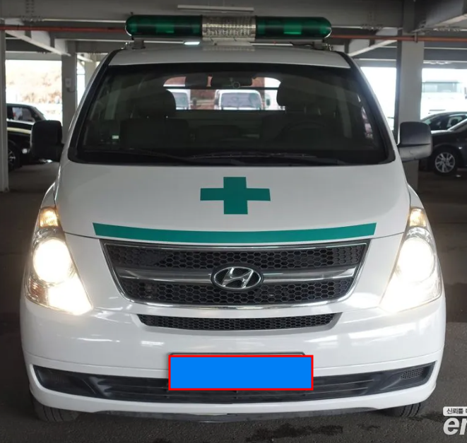 used ambulance 2.5 mini-van used emergency vehicle used H1 ambulance used van emergency car HD starex ambulance h1 hospital van