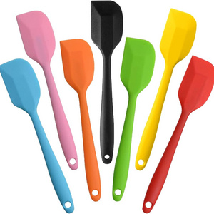 Kitchen Accessories Cooking Non Stick Butter Mini Pastry Tools Heat Resistant Smoother Dough Cream Scraper Cake Silicone Spatula