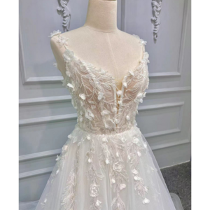 A-line Dress 3D Flowers Lace Pearls Beaded Bustle Train Wedding Dress