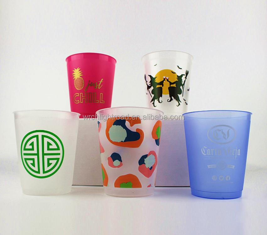 Cheap price  wholesale new style   plastic frosted   stadium cups