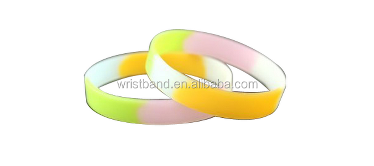 Custom Logo  Bracelets  With Message or Logo High Quality Personalized Silicone Rubber Wristband