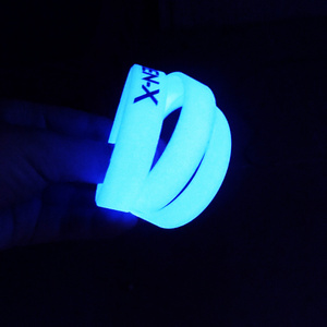 2024 Country Flag Bracelet Luminous Blue Glowing In The Dark Bracelet Basketball Sports Silicone wristbands with Logo