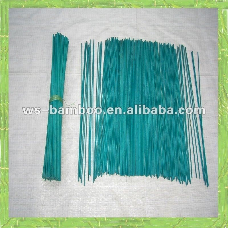 Green bamboo flower stick for garden