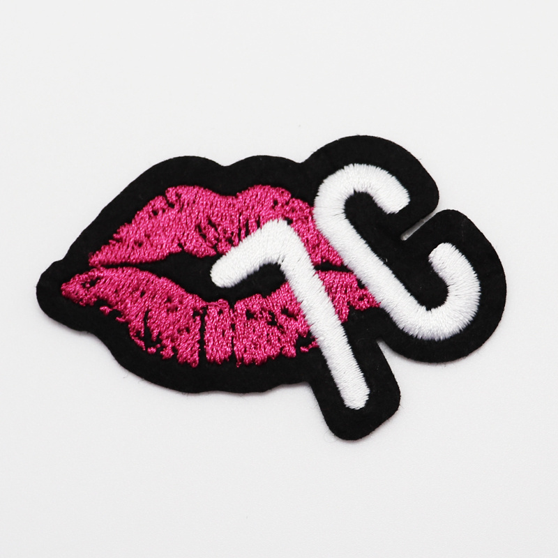 Customized new fashion lip logo small 3d bubble digital embroidery skirt patch