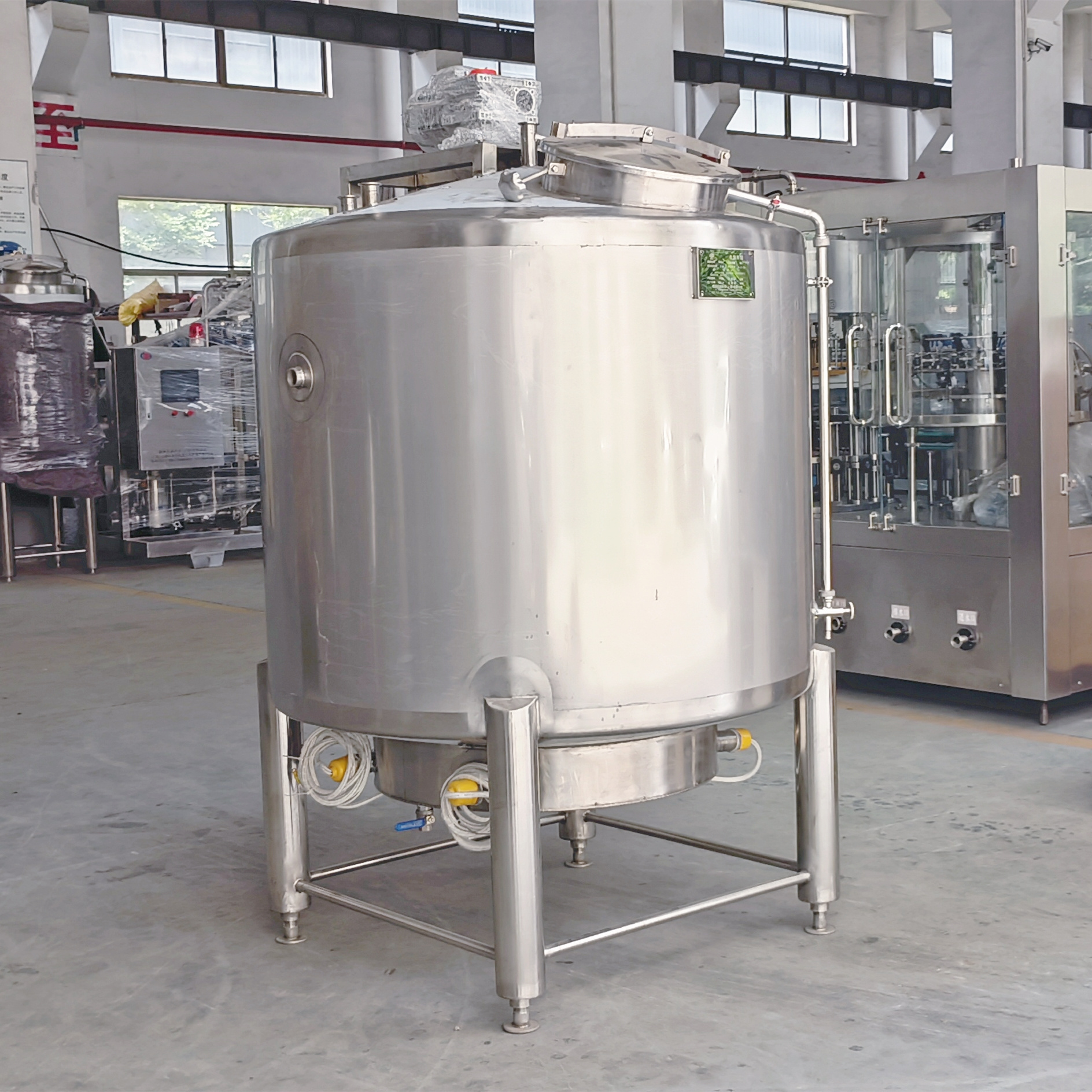 High Quality 300-5000l Stainless Steel Electric Heating Mixing Tank Holding Tank With Agitator