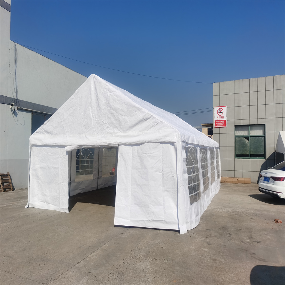 Budget PE catering tent 20 x 30 ft