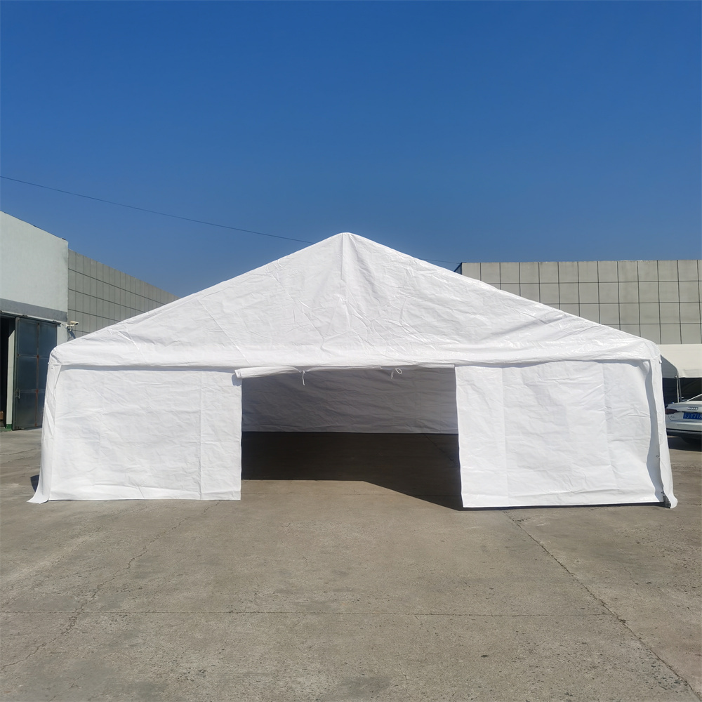 Budget PE catering tent 20 x 30 ft