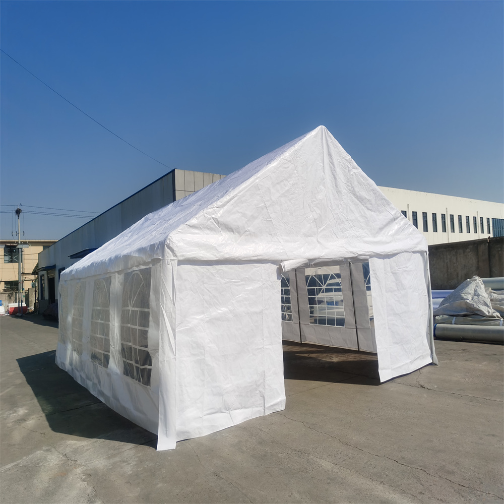 Budget PE catering tent 20 x 30 ft