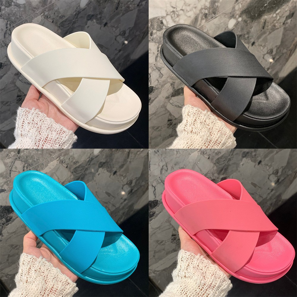 Summer outdoor flip flop slipper platform mules shoes slide non-slip indoor thick soled slippers cross strap ladies slippers