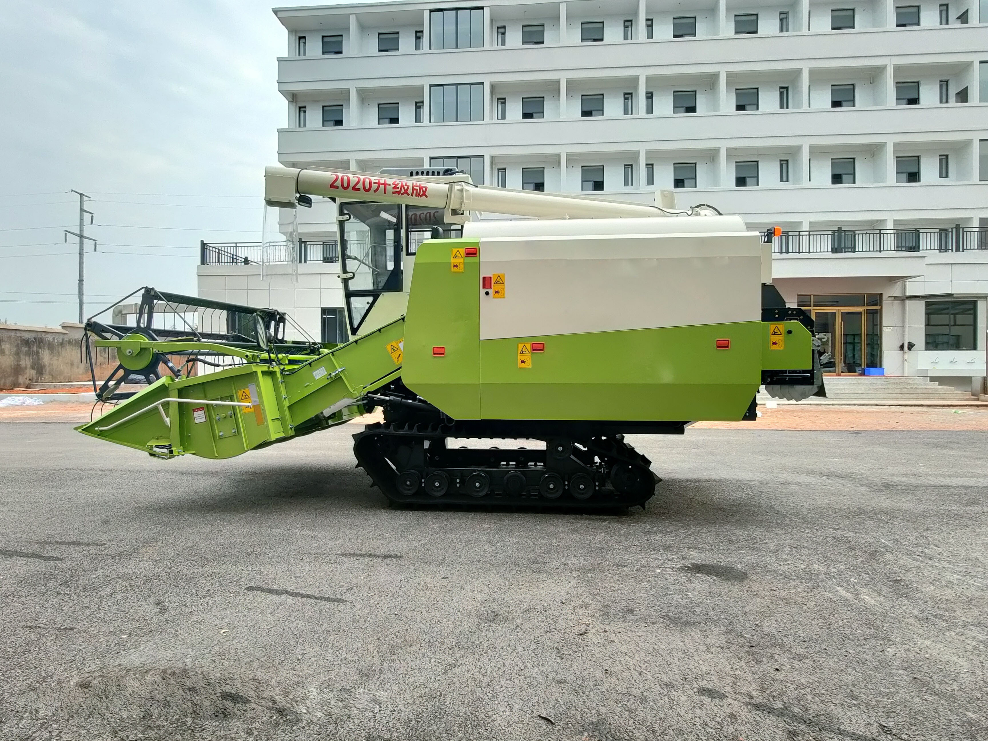 New Kubota Combine Harvester in USA Mini Combine Harvester