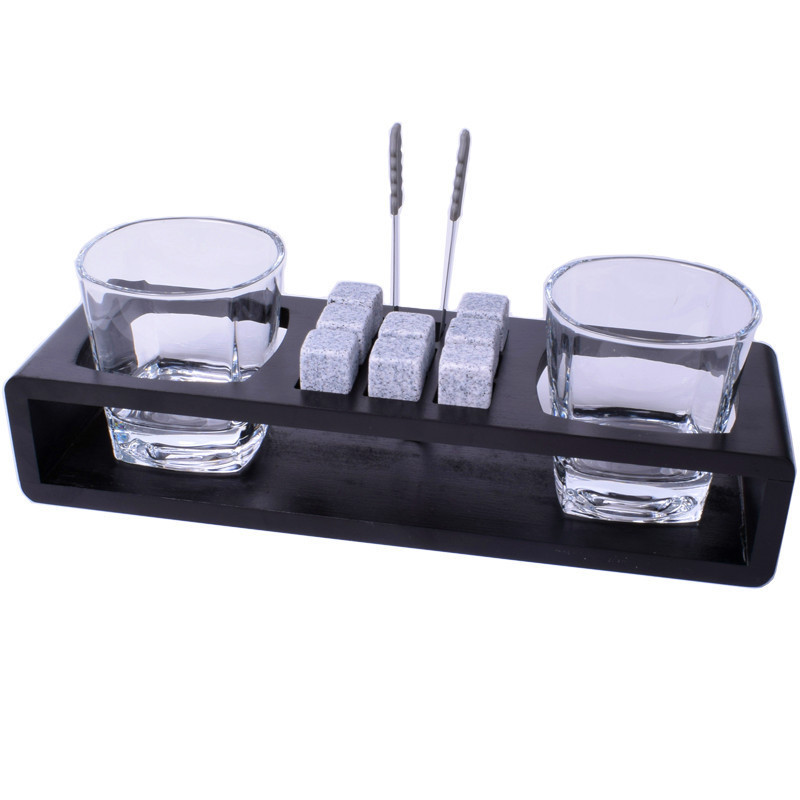 Prrmium quality new design whiskey glass with cigar holder