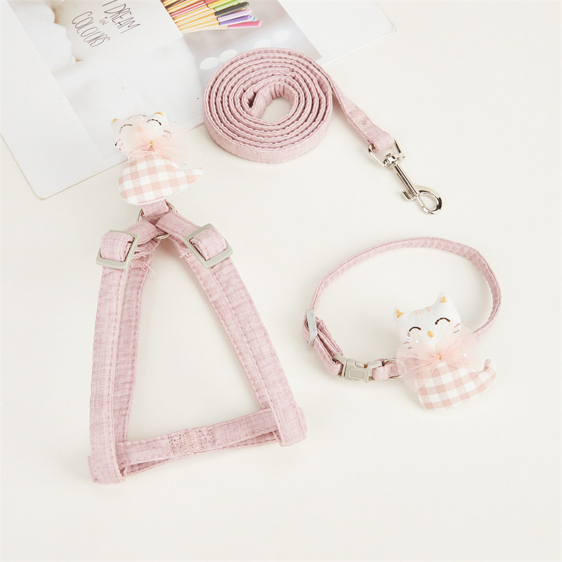 Fashion Plaid Bowknot Dog Harness with Leash for Comfortable and Stylish Dog Walking Wholesale