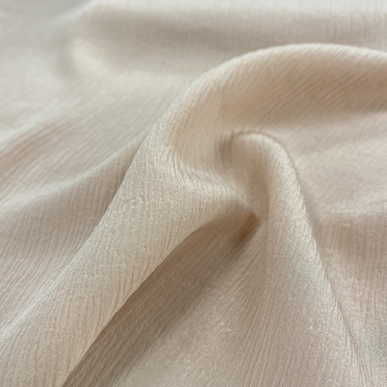 100% mulberry pure silk natural crinkle crepe georgette GGT chiffon fabric for scarf or hijab