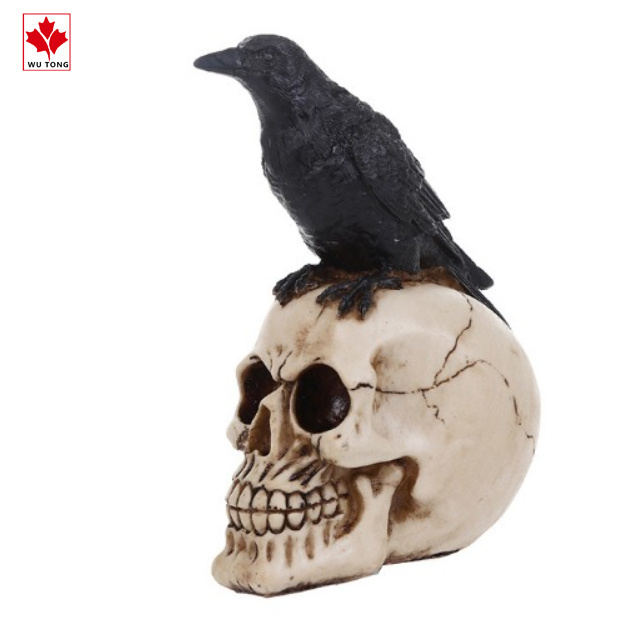 Wholesale terror resin crow figurine skull  bat figurine Halloween decoration