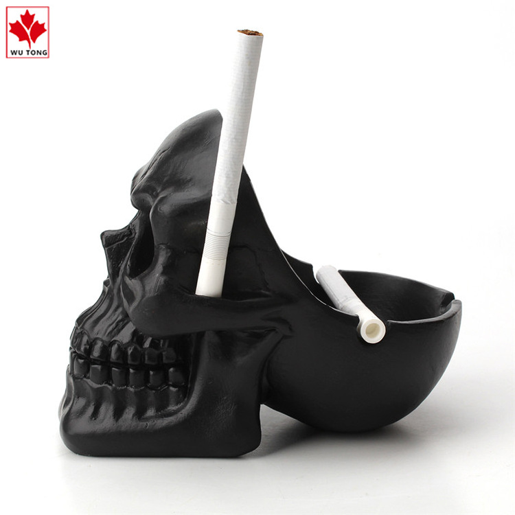 Hot selling cool resin skull ashtray, cigar cigarette ashtray