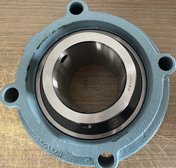 UCFCX05 Pillow Block Bearing UCFCX05 4 Bolt Piloted Round Flange Bearing Units UCFCX 05 Flange Cartridge Bearing Units