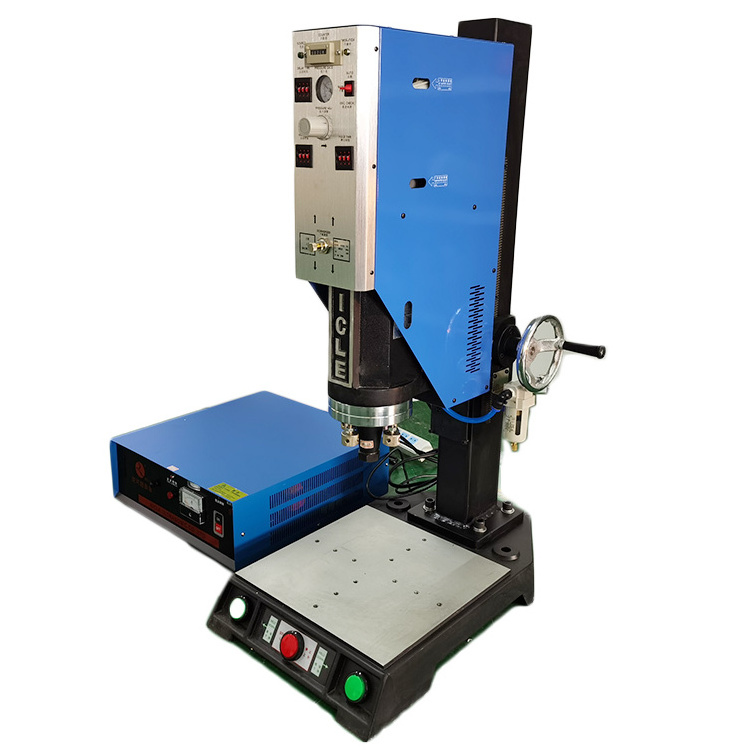 15khz 2600w Plastic ultrasonic card sleeve welding making machine