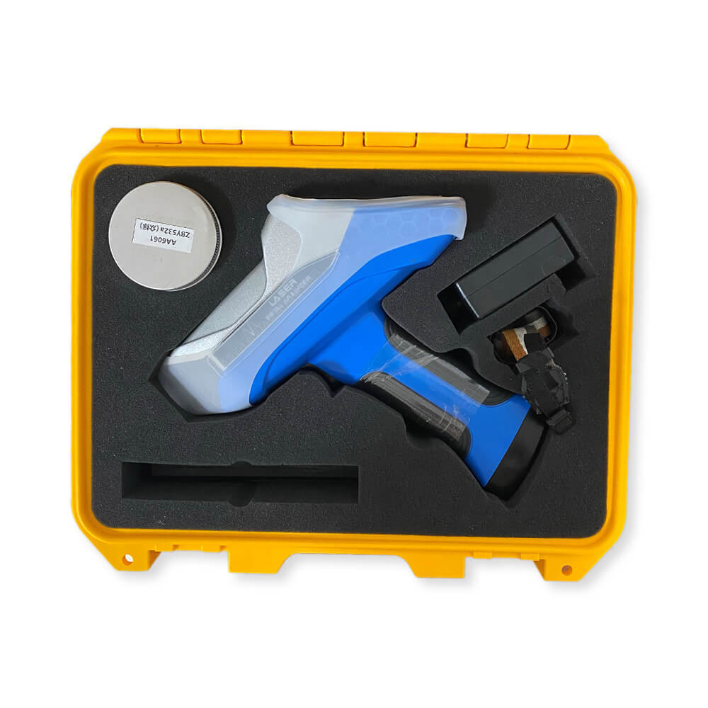 Handheld X-ray fluorescence spectrometer for metal analysis