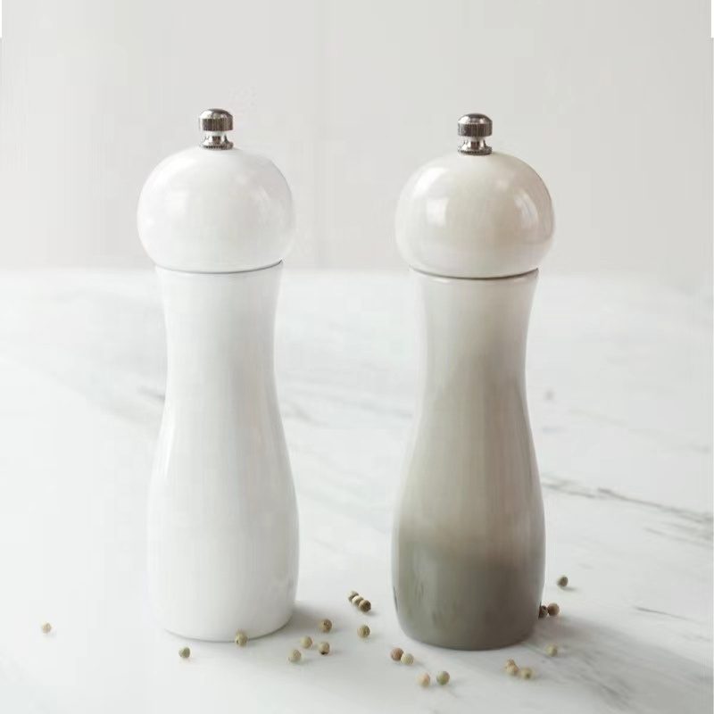 White Gradient Color Ceramic Seasoning Bottle Grinder 6inch Pepper and Star Anise Mill Western Food Tool