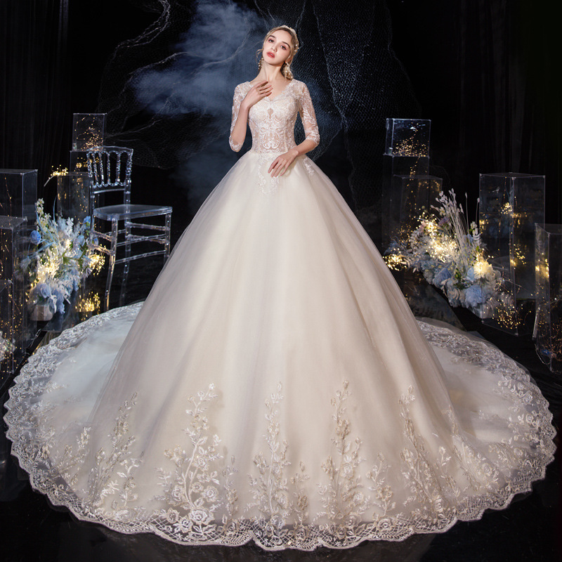 Master Wedding Dress 2022 The New bride dream Large size luxury tail Empire line gown with heavily beaded Wedding Dresses