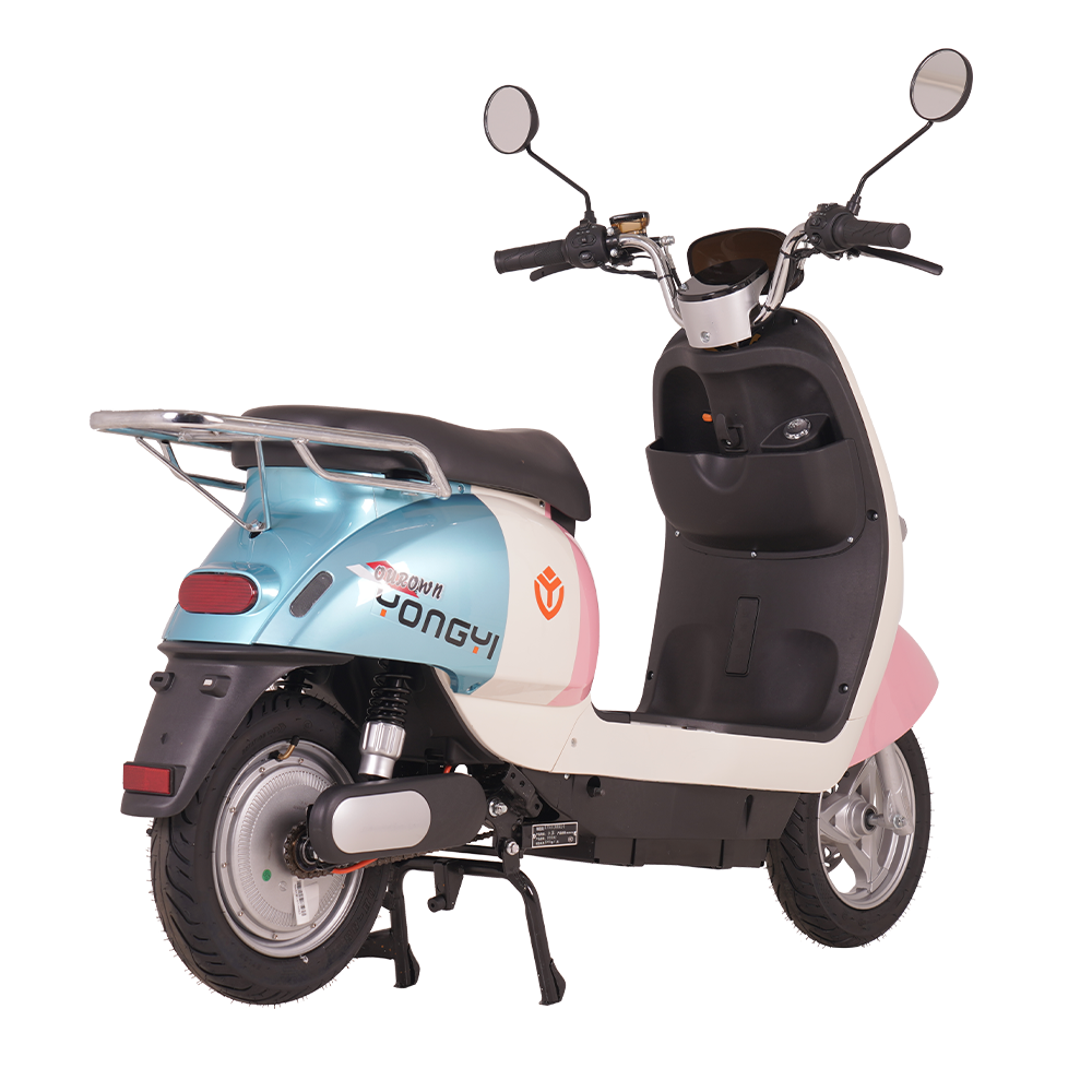 Max Speed 45-70Km/h Battery Life 70~120Km 2000W Removable Batteries Retro Self Balance Moped Electric Scooter