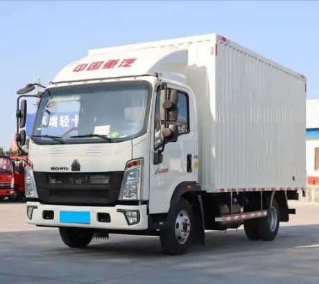 Sinotruk Howo 4x2  6 Wheeler 5 8 10 Tons Light Duty Cargo Van Truck