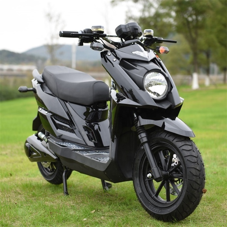 1000W 2 Wheel Adult Mobility Scooter Electric Moped With Pedals