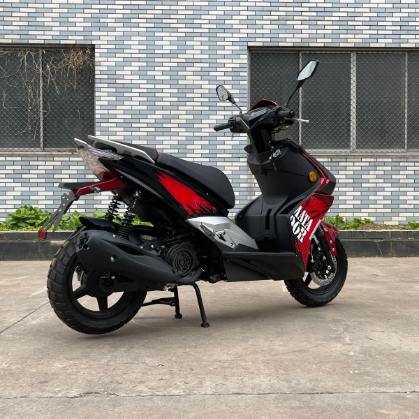 Fancy Workmanship Cheap Price 50cc Motor Moped 150cc Gas Powered Scooter Street Legal Bike