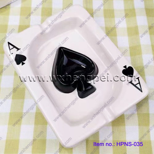 New design ceramic ashtray / Poker A Cigar Ashtray