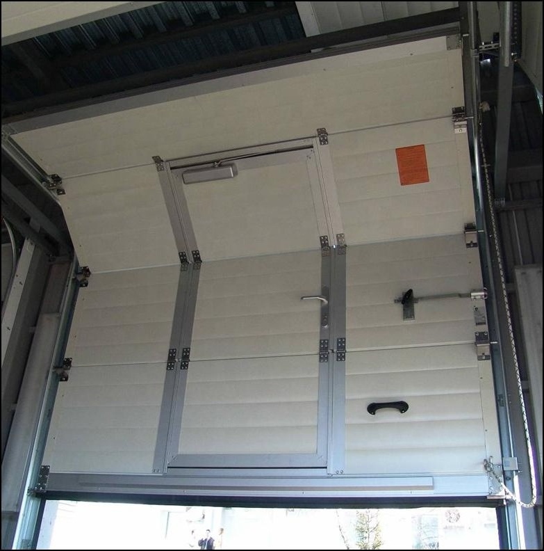 Industrial Automatic Overhead Steel or Metal Insulated Vertical Sliding Lifting Roll up Sectional Door for Warehouse or Dock