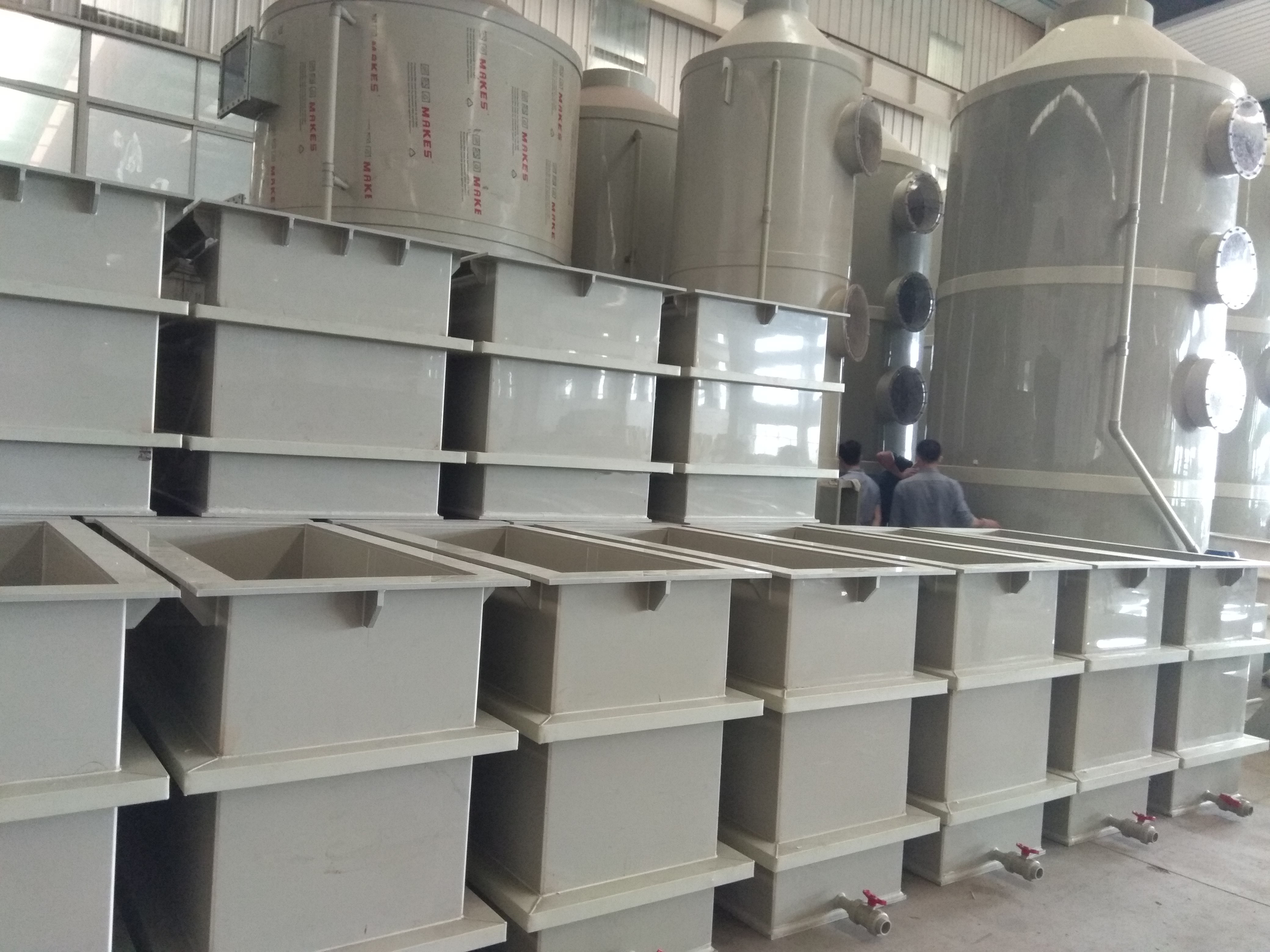 Electroplating tank chemical tank galvanizing bath