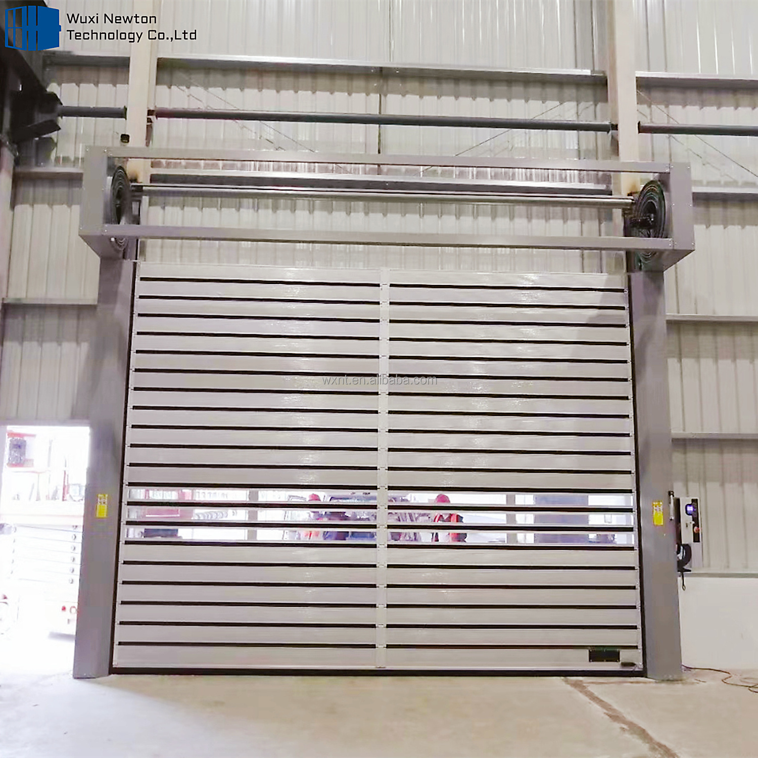 Vertical Opening Fast Aluminum Alloy Roll up High Speed Hard Panel Door