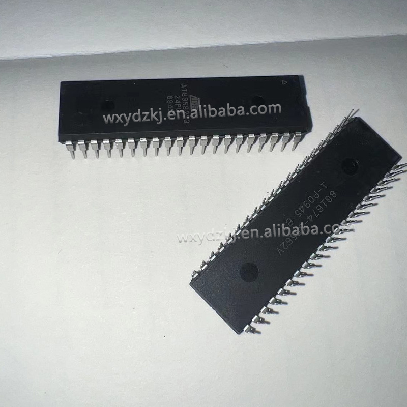 New and Original AT89S8253-24PU AT89S8253 Microcontroller IC Integrated Circuit DIP-40 Weixinyu AT89S8253-24PU