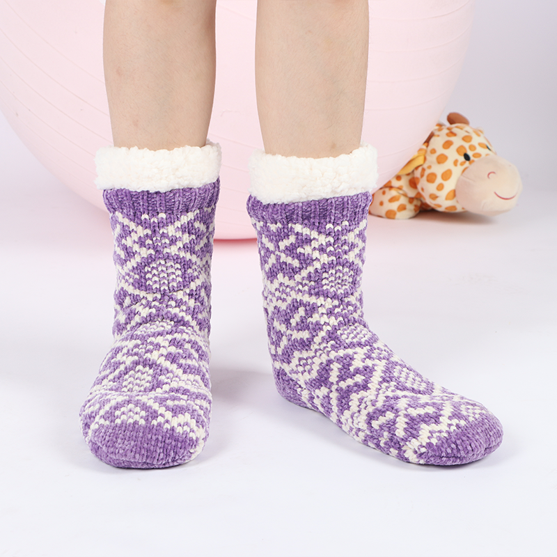 Velvet plush Christmas socks for women comfortable winter home sleep socks for female fluffy long tube wool women comfort socks