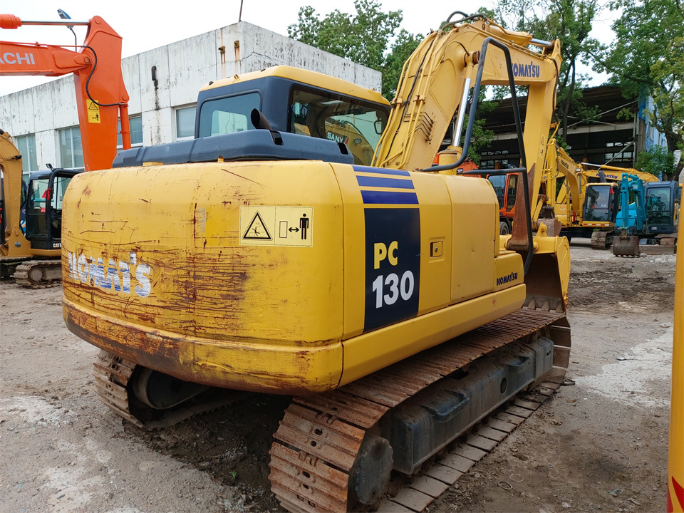 Komatsu 200 13T Used Excavator Machine Excavator for Sale 78 PC130 PC 2019 Provided Kawasaki Cheap Used Pump Machines 3000