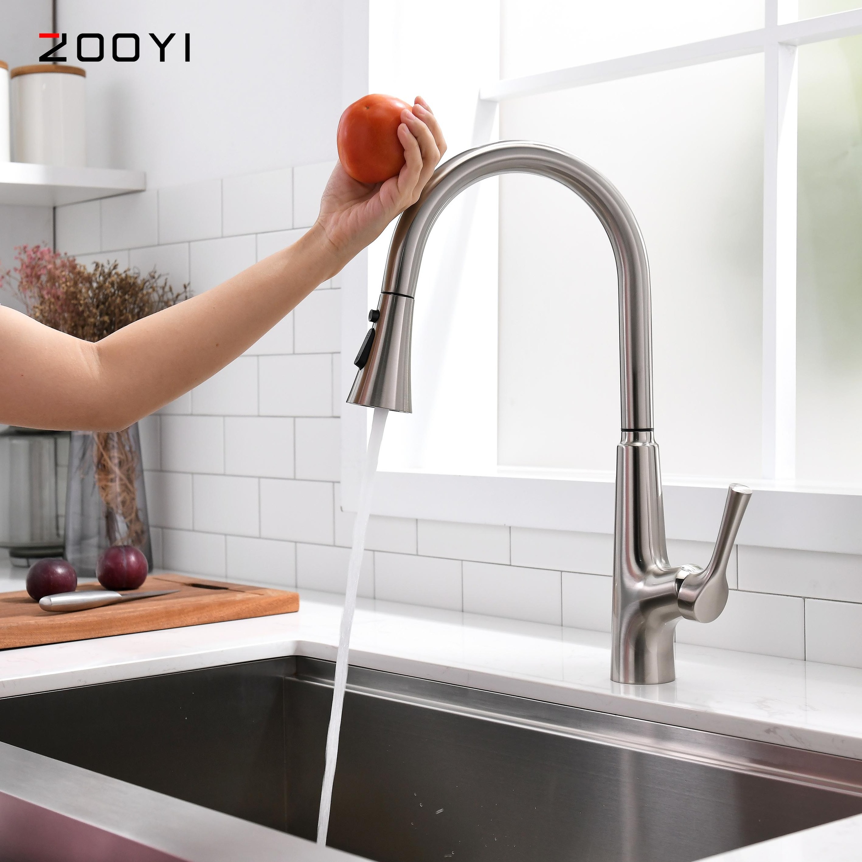 ZOOYI new design 360 degree rotation Brushed nickel intelligent sink pull down touch kitchen faucet sensor