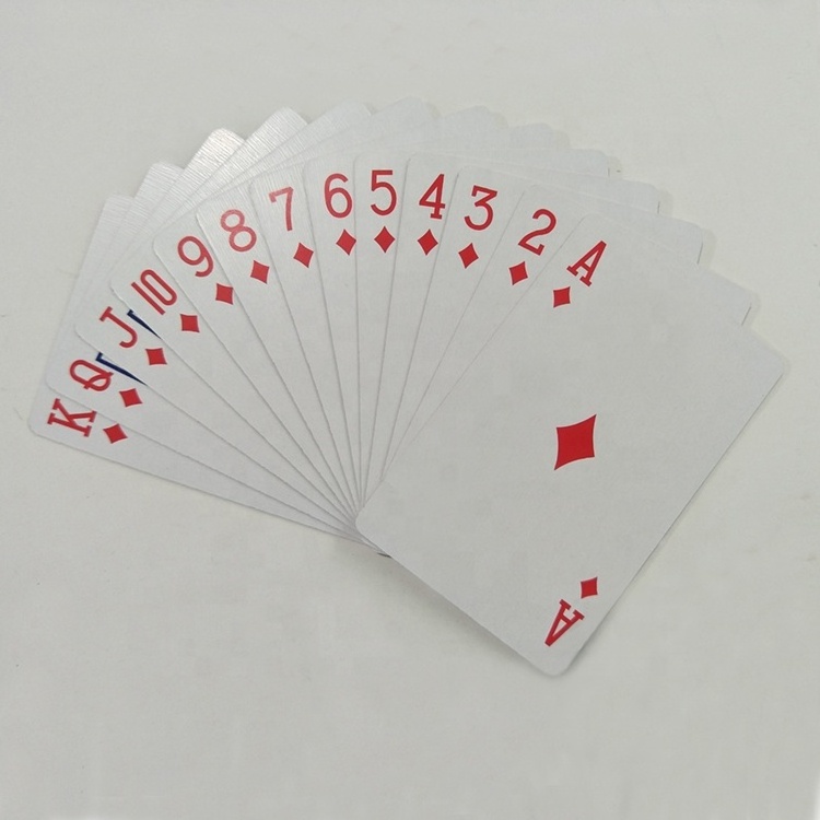 JP069 China Wuyi Playing Cards Factory Supply 2020 Bridge Size Cheap Football Playing Cards With A Box For Africa Market