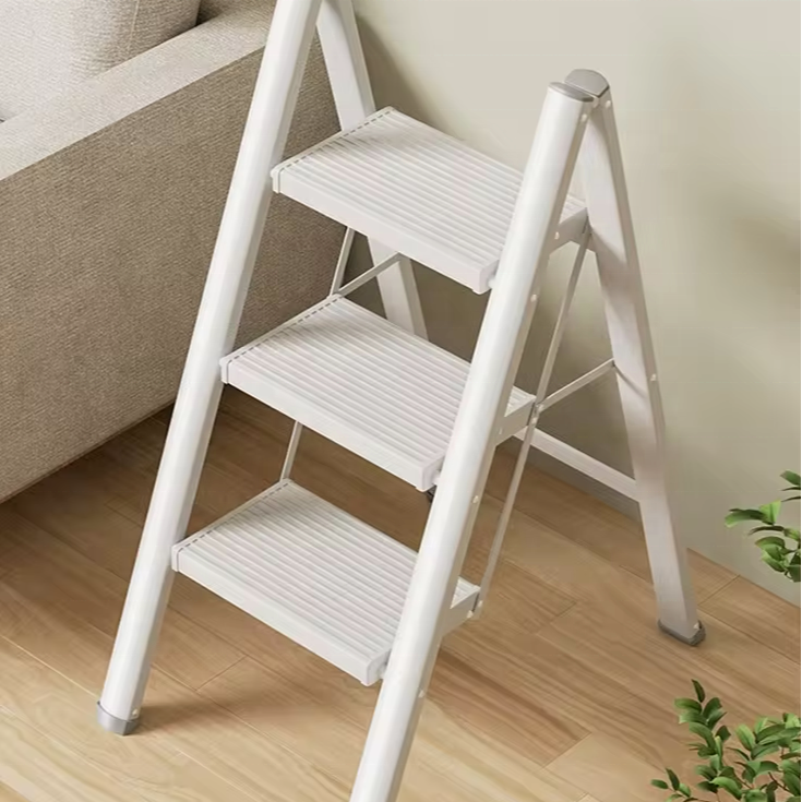 China Factory price aluminum Safety Wide Step 4 Steps Household Ladder