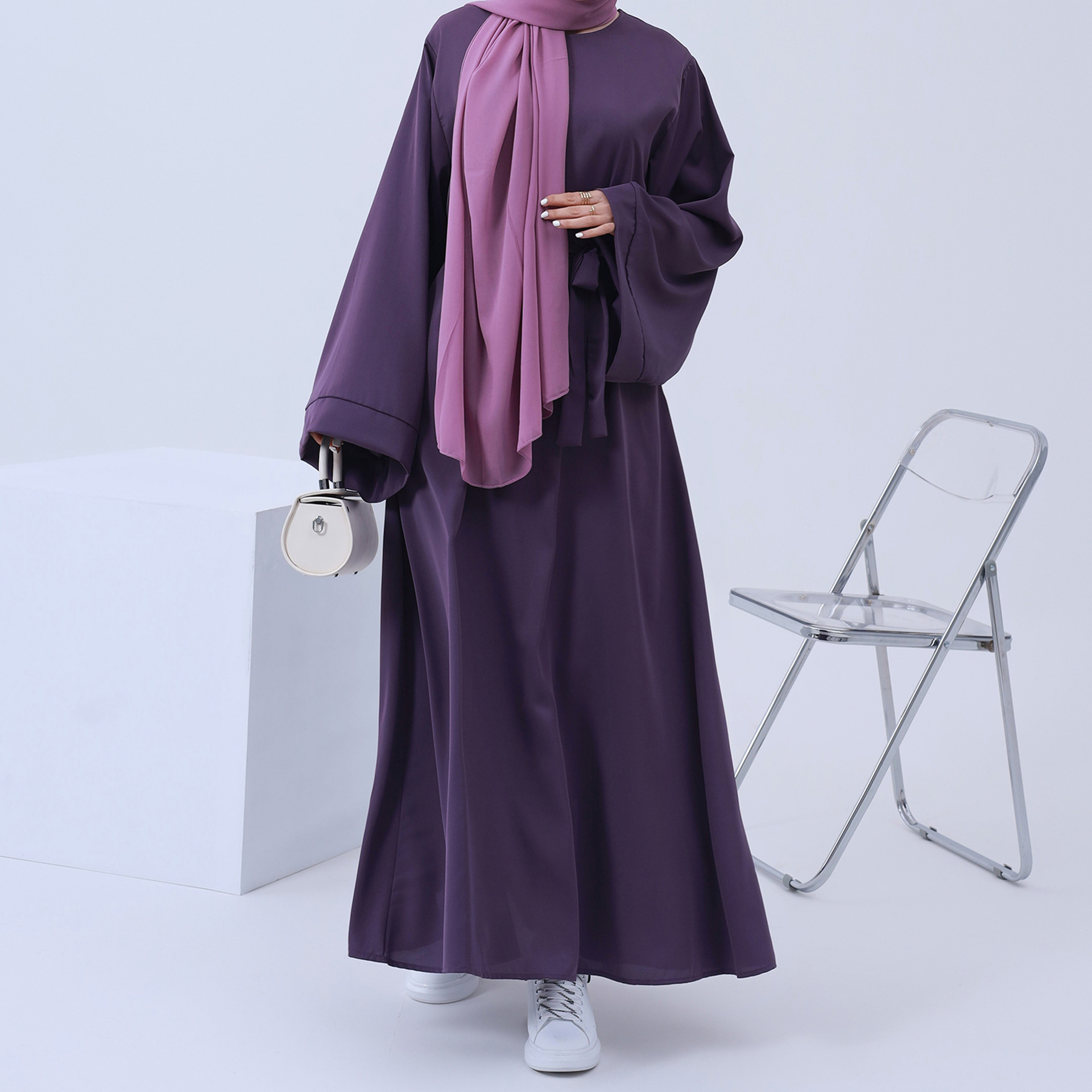 2024 Fashion Classic Modest Abaya Dresses Plain Abaya Muslim Women's Dresses Islamic Clothing Wholesale