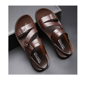 Slippers Men's Leather Outdoor Beach Sandals Thick Sole Summer Sandals For Man