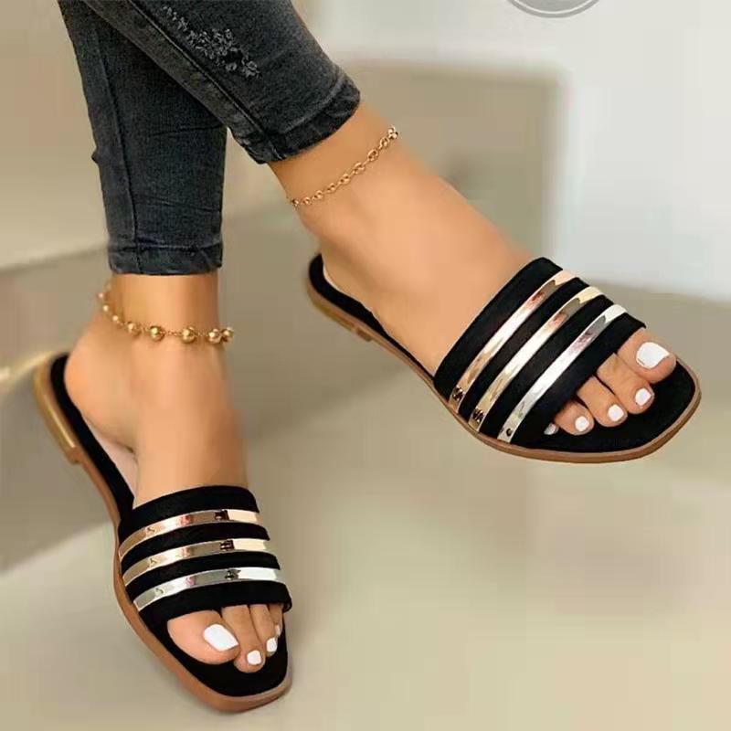 2024 Trendy Designer Sandales Womens Square Open Toe Flat Sandals Slip On Mule Slides Strap Slipper