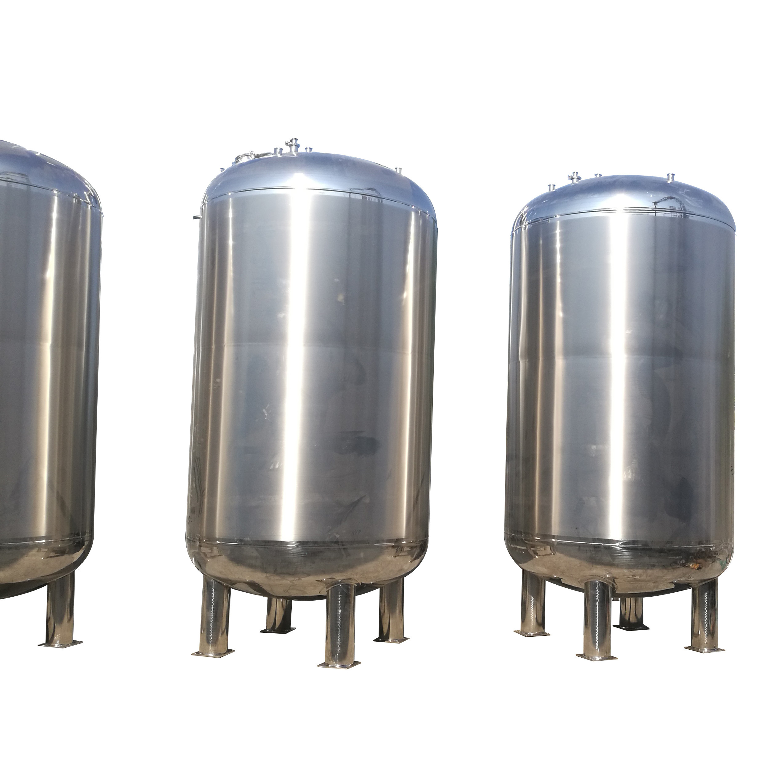 Stainless steel vertical storage tanks for chemical liquids