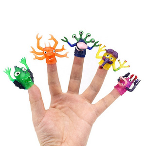 Halloween Yiwu Magic Funni Mini  Soft TPR  Kids Finger Monster Puppet Scary Ghost Head Capsule Toys