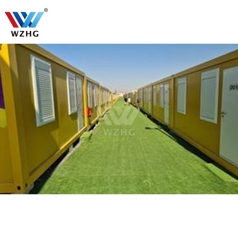 Design of Pulling Wheeled Public Outdoor Toilet Prefabricated