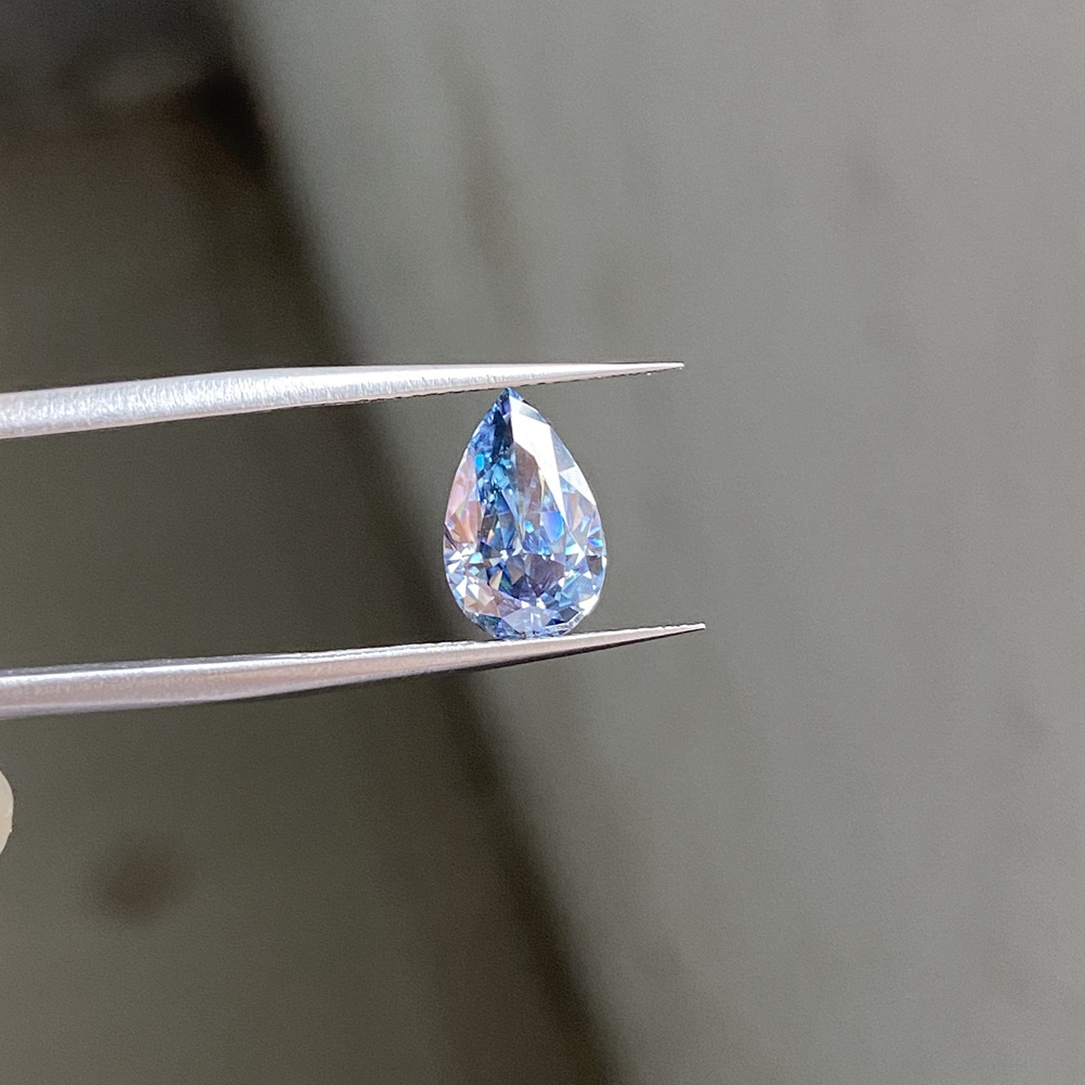 High Quality VVS1 Blue Moissanite 9x13mm 8x12mm 5ct 4ct Lab Grown Pear Cut Moissanite GRA Blue