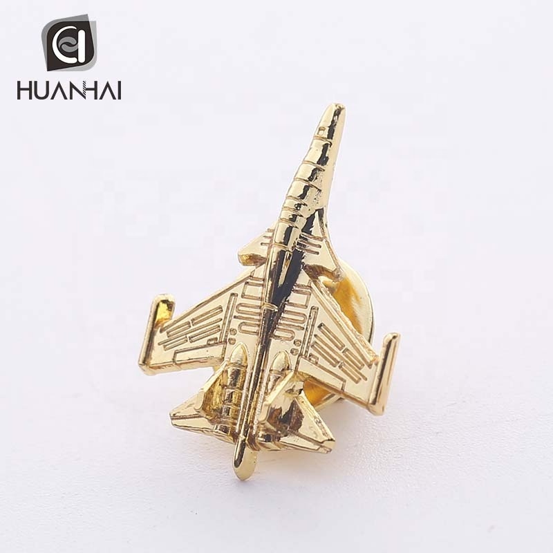 custom bulk souvenir gift golden metal 3D aircraft lapel pin with butterfly clutch