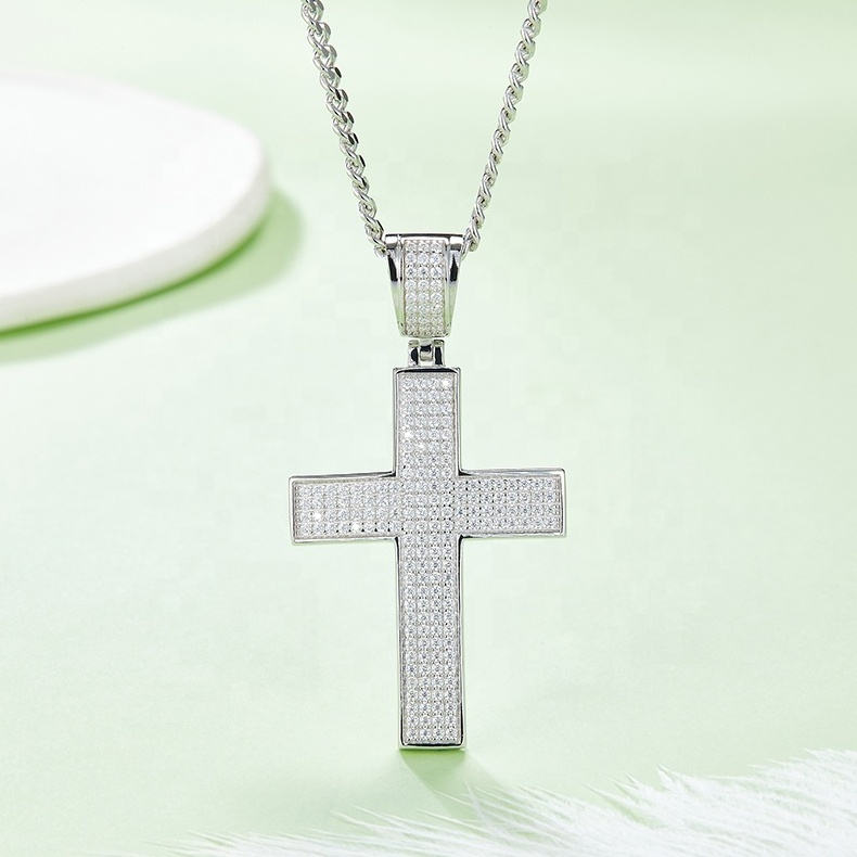 Classic Luxury Moissanite Jewelry 925 Sterling Silver Cross Moissanite Gemstone Pendants For Necklace