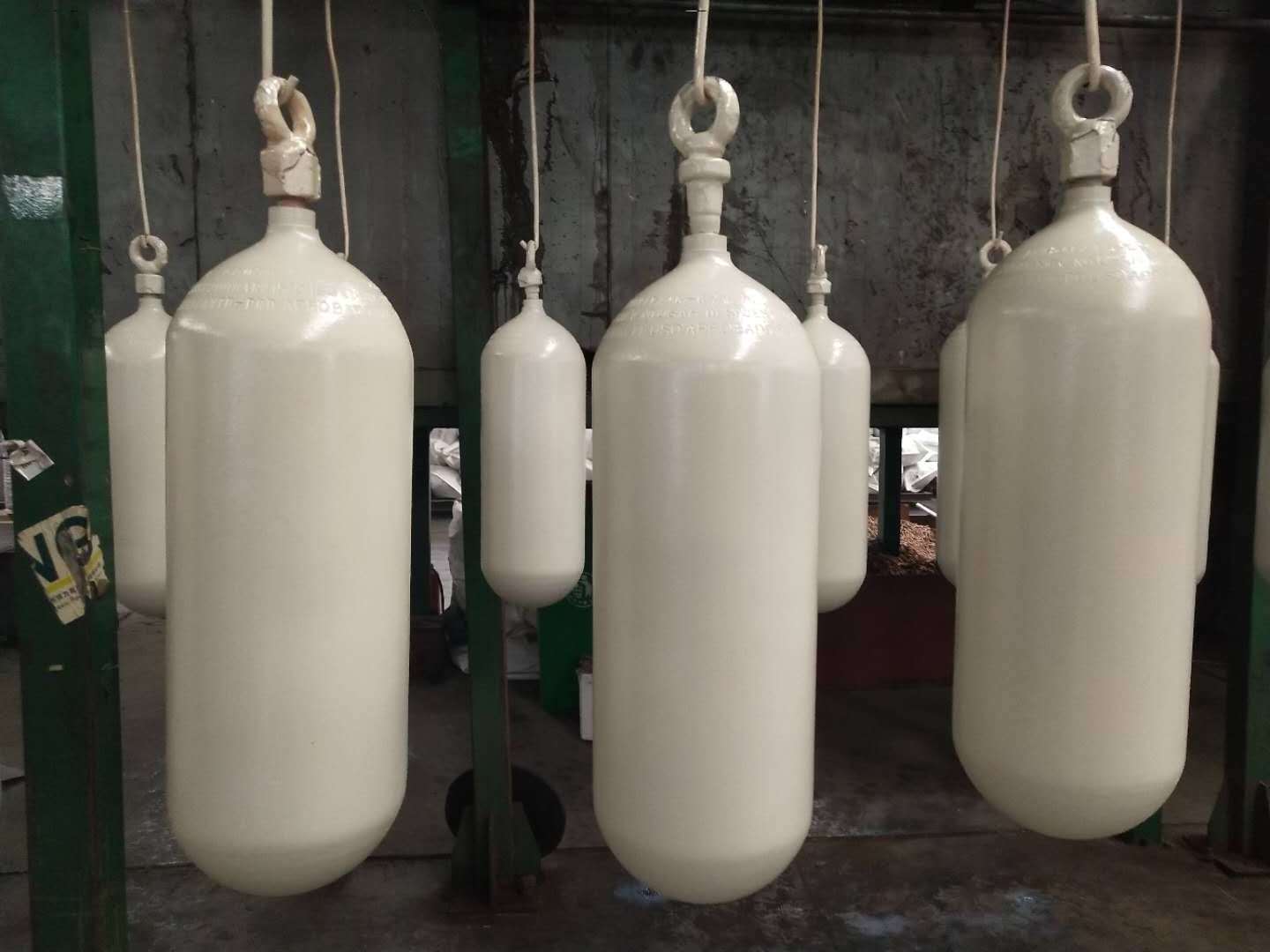 Factory directly supply cng cylinder type 1 gas cylinders Gas tank prices